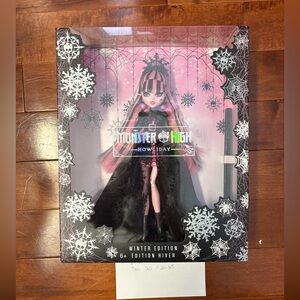 Monster High Winter Edition Draculaura Doll